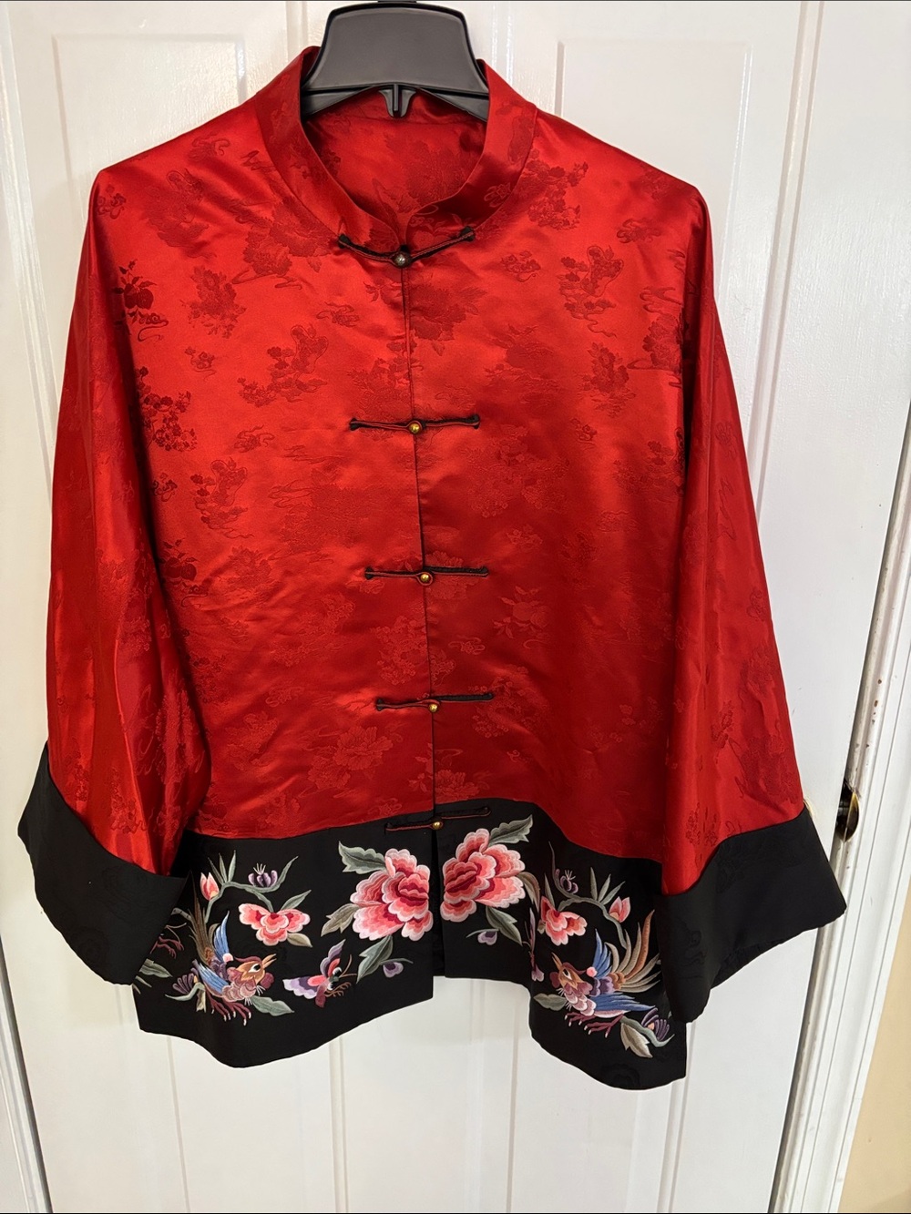 Luxurious Asian Red Black Satin Fauna & Flora Embroidered Lined Mandarin Jacket